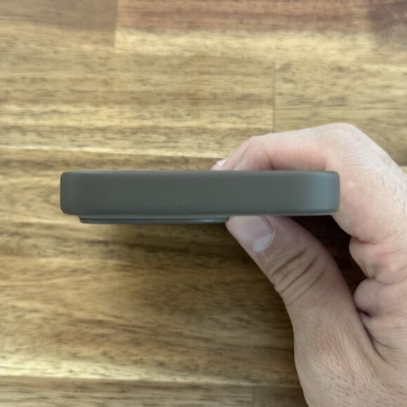 OEM Genuine Apple iPhone 15 Pro 6.1" Fine Woven Case in Taupe MagSafe - Picture 8 of 10